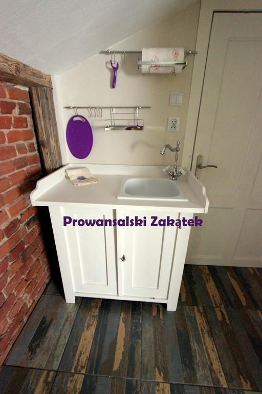 Domek Podrozniczy Łódź Szoba fotó